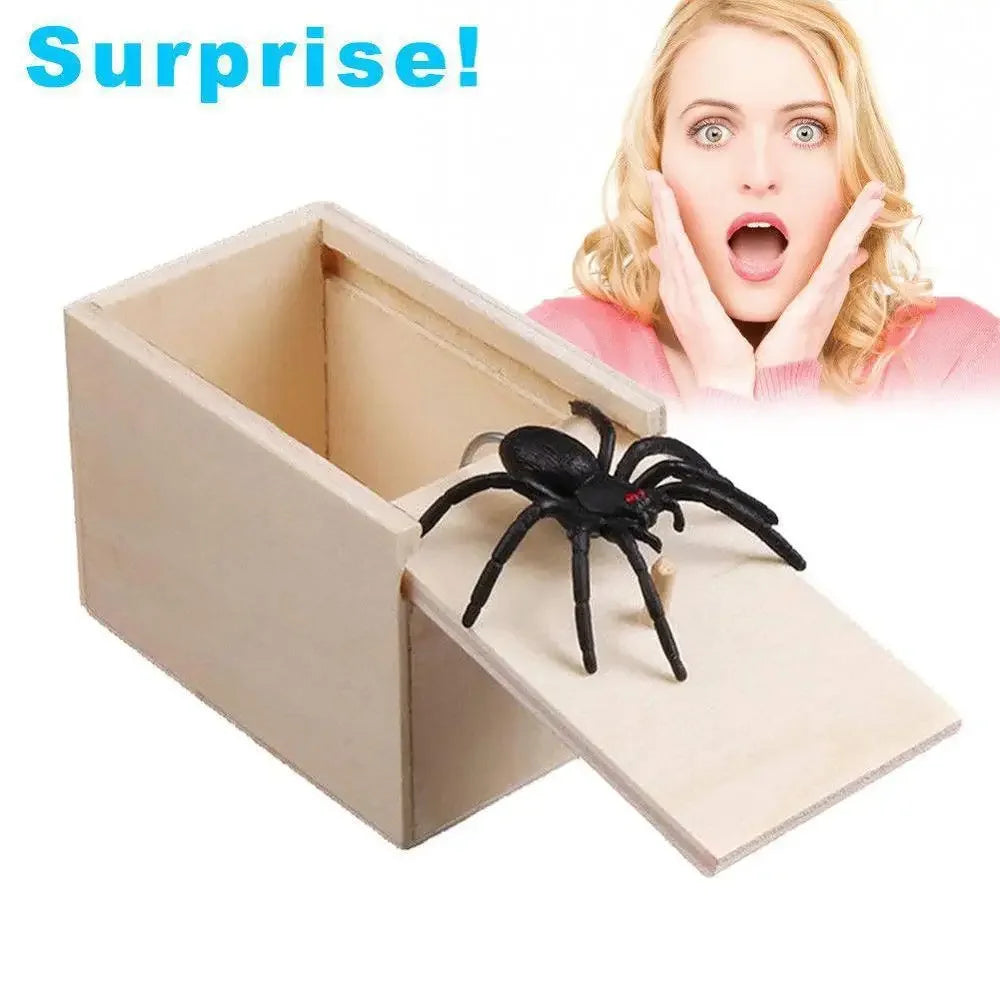 Funny Gifts Trick Spider juguetes Scare Box Wooden Hidden Box Prank Wooden Scare Box Fun Game Prank Trick Friend Party Toys 장난감